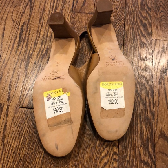 NWT Amalfi tan sling back 3” heel shoes Size 8 - Picture 3 of 7